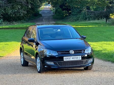 View VOLKSWAGEN