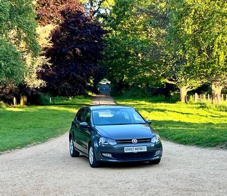 View VOLKSWAGEN